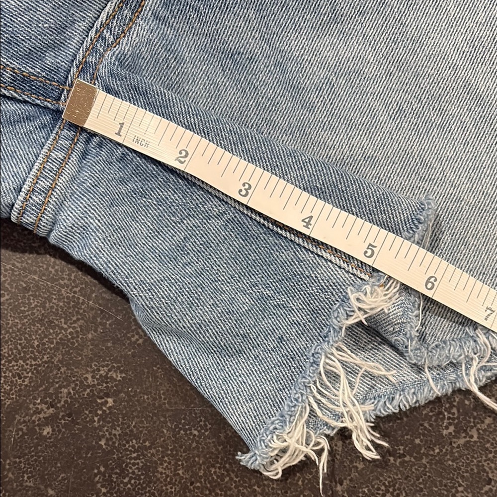 Old Navy Maternity Denim Overall Shorts with Frayed Hem Size Large - Picture 5 of 7